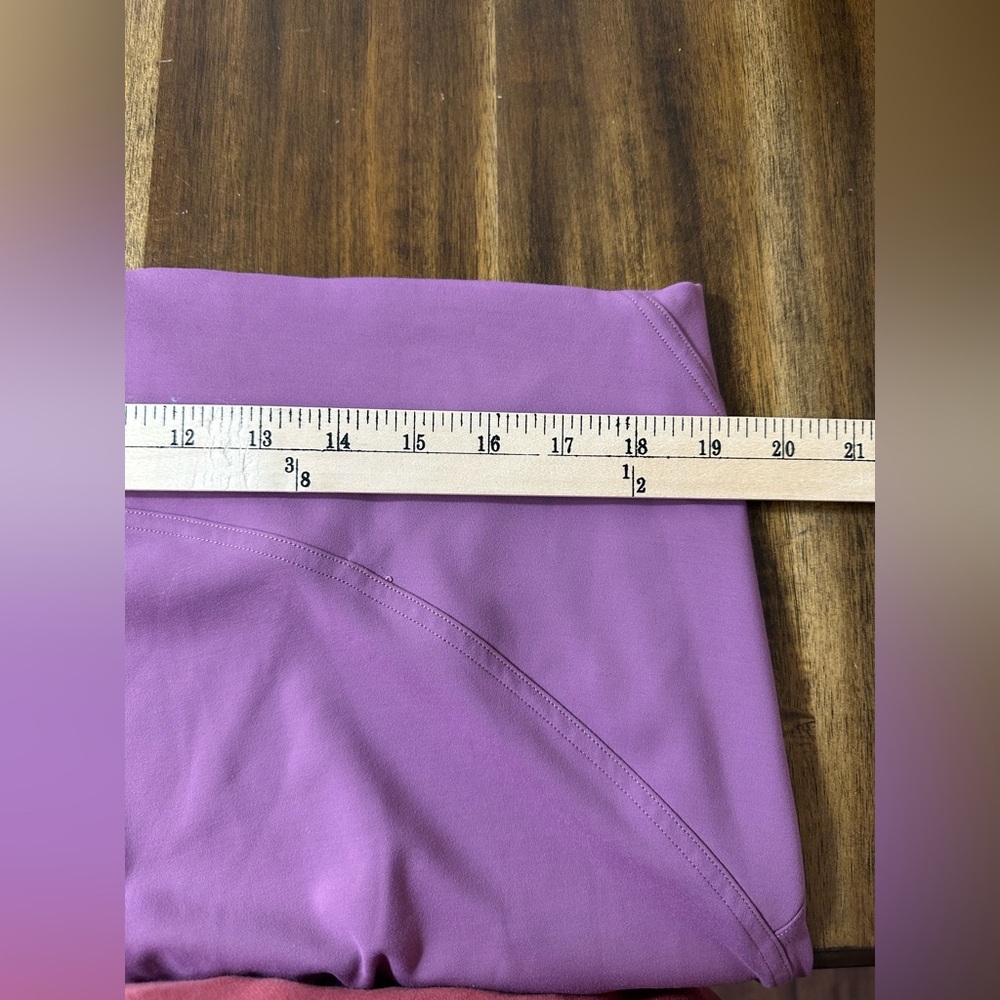 lululemon athletica Plum Purple Leggings - Picture 3 of 5
